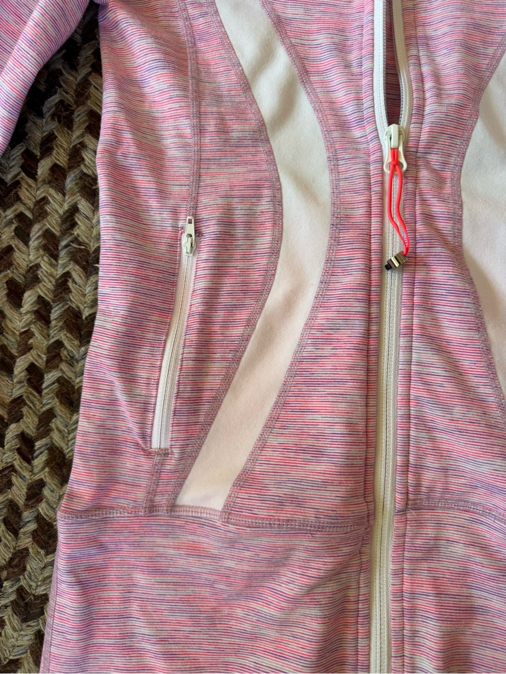lululemon Scuba Full-Zip Hoodie Striped Pink Purple Size 2 Thumbholes - Picture 3 of 12